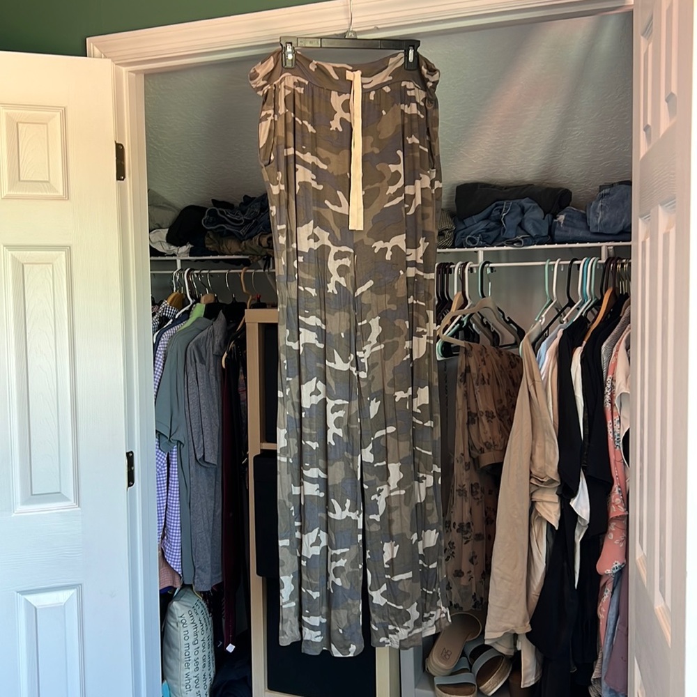 Green/Grey Camo Flowy Wideleg Pants, 3X
